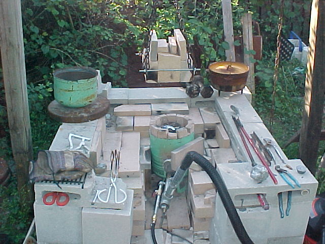 freon tank furnace in place ready for melting.jpg